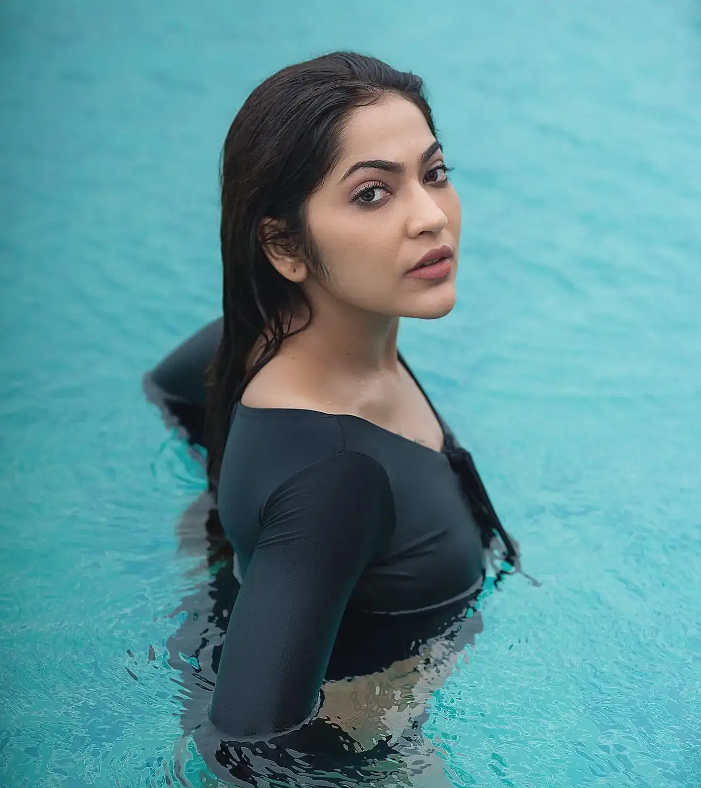 SOUTH INDIAN TV ACTRESS RAMYA SUBRAMANIAN IN BLACK DRESS 20